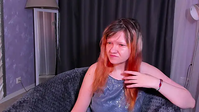 Nora lovvvv online show from 09-10-25, 10:03