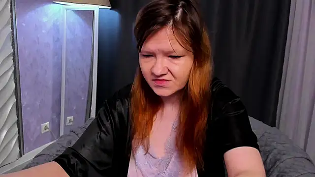 Nora lovvvv online show from 11-08-25, 10:08