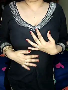 Snapshot of PRIYA_22 chatting on 10-15-25, 12:53 PRIYA 22 online show from 10-15-25, 12:53