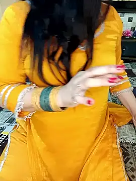 Snapshot of PRIYA_22 chatting on 05-24-26, 09:09 PRIYA 22 online show from 05-24-26, 09:09