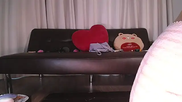 Liz Hu online show from 09-23-25, 08:43