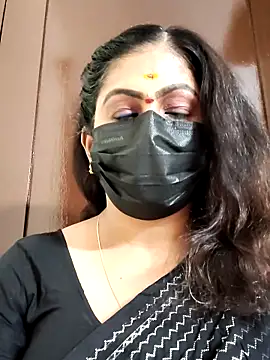 Sweetie swetha37 online show from 09-15-25, 08:04