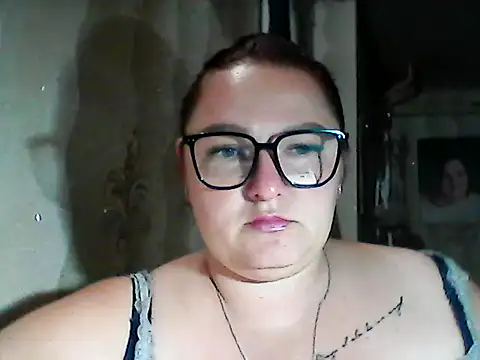 Snapshot of AngelQSky chatting on 09-30-25, 04:13 AngelQSky online show from 09-30-25, 04:13