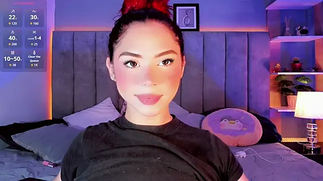 Snapshot of Arianna_Ponce chatting on 09-26-25, 06:31 Arianna Ponce online show from 09-26-25, 06:31