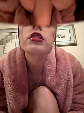 cutietootie02 online show from 01-08-26, 06:08