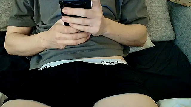 Breezydicksn online show from 04-22-26, 09:21