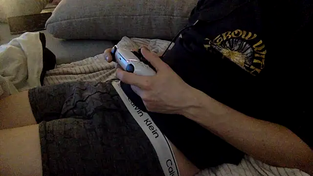 Snapshot of Breezydicksn chatting on 11-08-25, 05:11 Breezydicksn online show from 11-08-25, 05:11