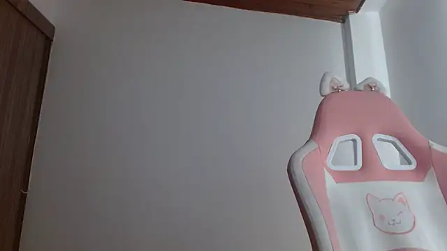 Crystal Star  online show from 09-20-25, 08:58