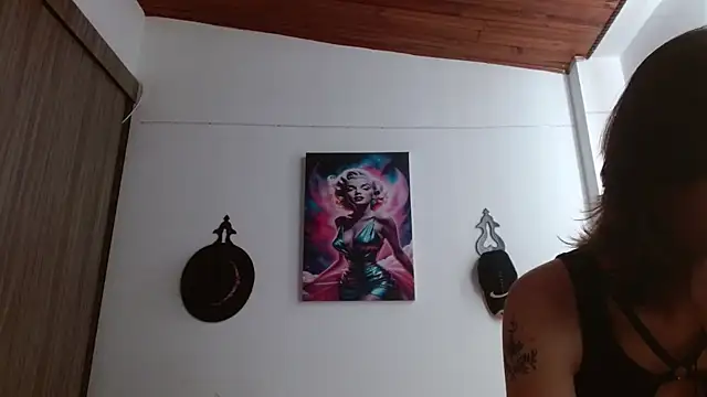 Crystal Star  online show from 04-09-26, 01:39