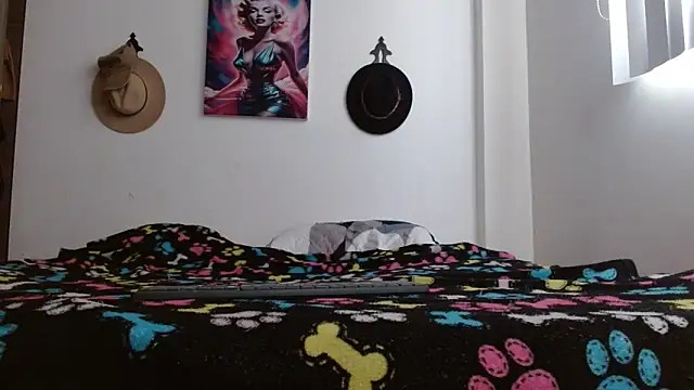 Crystal Star  online show from 03-09-26, 12:41