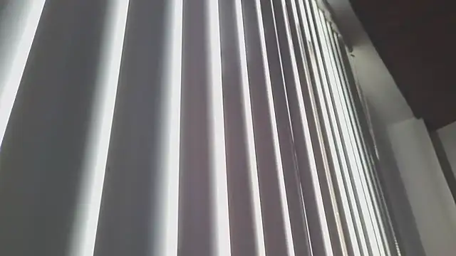 Crystal Star  online show from 10-20-25, 01:22