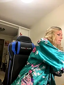 Canada DD online show from 01-06-26, 04:22