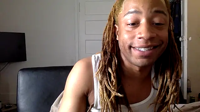 Diodre Benyoon online show from 03-24-26, 05:51