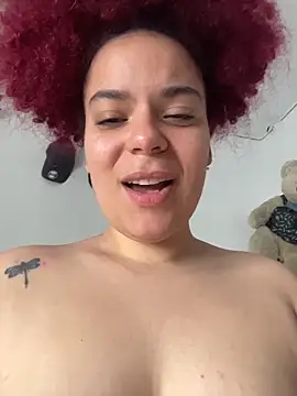 Enyagleam  online show from 10-31-25, 07:21