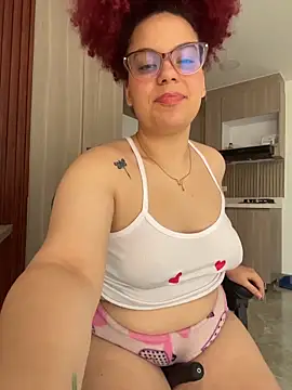 Enyagleam  online show from 02-08-26, 08:28