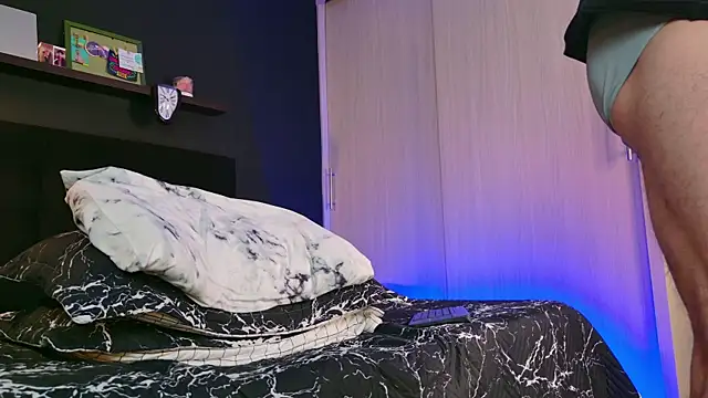 alejowolf online show from 12-19-25, 12:14