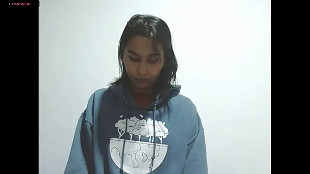 Gia Lee online show from 01-07-26, 02:38