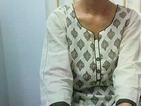 DEVI 6701 online show from 05-28-26, 08:33