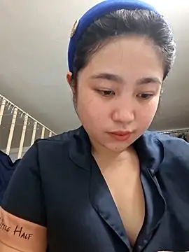 Minn-cute online show from 03-03-26, 04:19