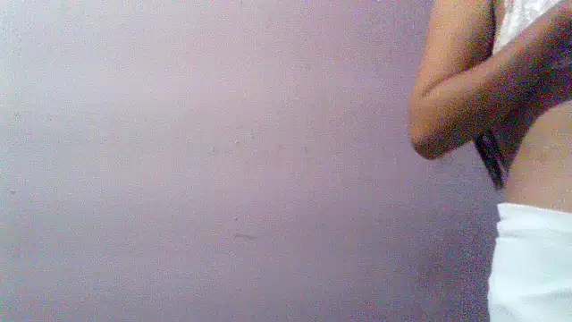 Snapshot of ANNU_484 chatting on 10-17-25, 06:28 ANNU 484 online show from 10-17-25, 06:28