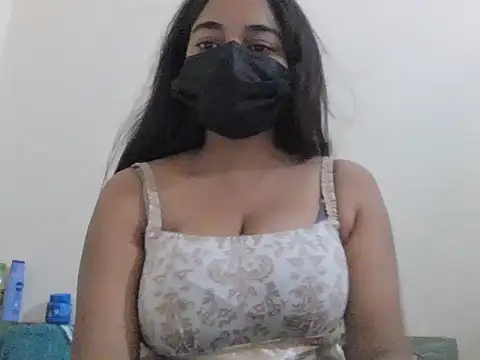 Little toy girl online show from 03-12-26, 08:18