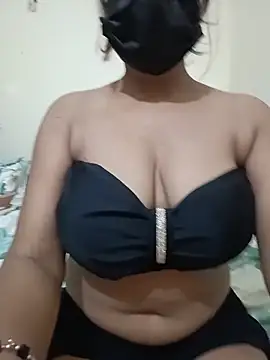 Little toy girl online show from 07-08-26, 11:44