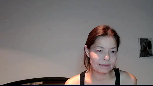 Snapshot of SexySarah177 chatting on 12-04-24, 09:29 SexySarah177 online show from 12-04-24, 09:29