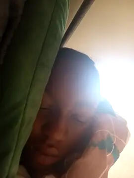 Snapshot of Freakysluttt chatting on 10-02-25, 02:53 Freakysluttt online show from 10-02-25, 02:53