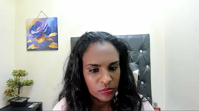 Snapshot of Toxicfantasy4u chatting on 10-05-25, 05:20 Toxicfantasy4u online show from 10-05-25, 05:20