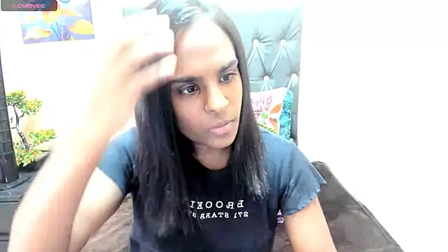 Snapshot of Toxicfantasy4u chatting on 05-03-26, 01:58 Toxicfantasy4u online show from 05-03-26, 01:58
