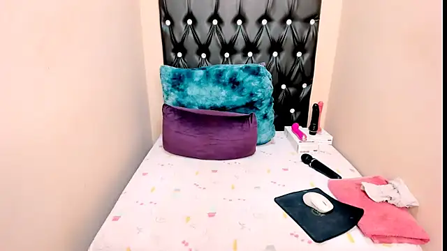 Toxicfantasy4u online show from 03-21-26, 08:19