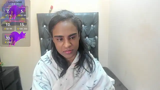 Snapshot of Toxicfantasy4u chatting on 05-27-26, 01:57 Toxicfantasy4u online show from 05-27-26, 01:57