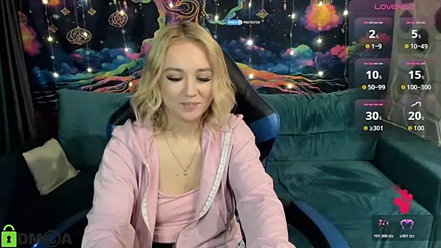 CrystalGirl99 online show from 12-16-25, 08:07