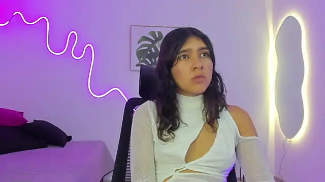 Cherrydollxx online show from 10-05-25, 11:56