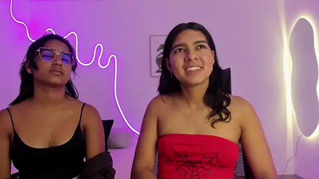 Cherrydollxx online show from 10-10-25, 11:55