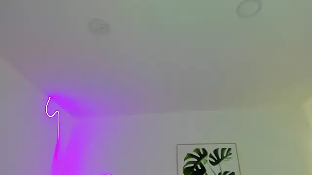 Cherrydollxx online show from 10-22-25, 11:42