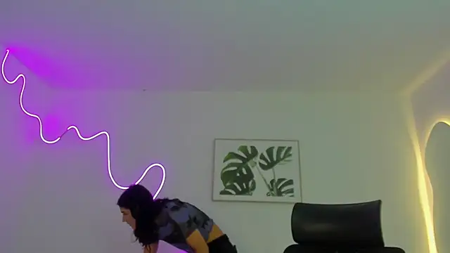 Cherrydollxx online show from 10-16-25, 11:07