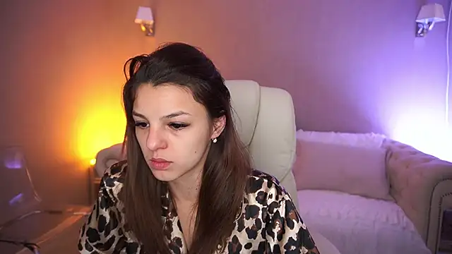 Snapshot of AnitaBambie chatting on 10-15-25, 06:00 AnitaBambie online show from 10-15-25, 06:00