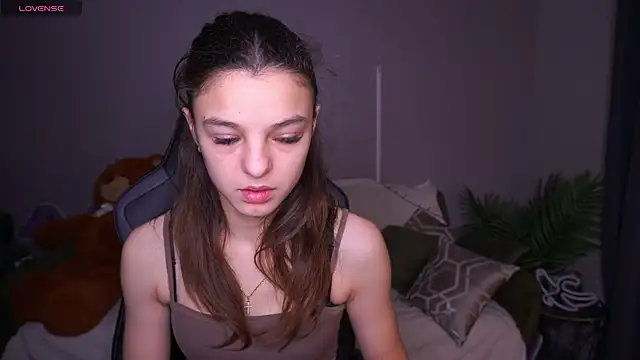 Snapshot of AnitaBambie chatting on 02-25-26, 07:41 AnitaBambie online show from 02-25-26, 07:41