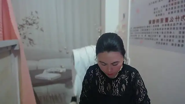 KateCondon online show from 03-25-26, 04:56