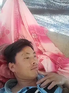 LongPhan003 online show from 10-14-25, 02:56