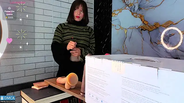 nena cupcake  online show from 11-29-25, 11:10