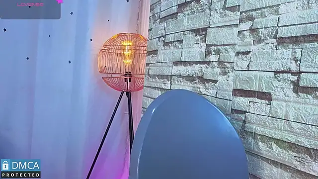 nena cupcake  online show from 03-23-26, 11:10