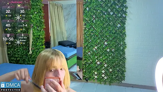 nena cupcake  online show from 01-17-26, 11:03