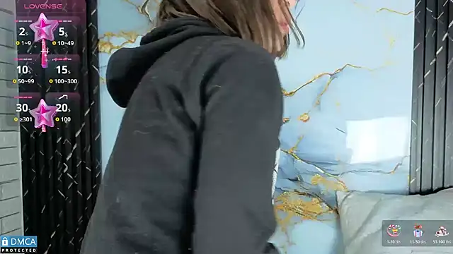 nena cupcake  online show from 11-01-25, 11:15