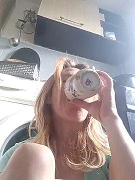 Eybrbrb online show from 03-19-26, 06:57