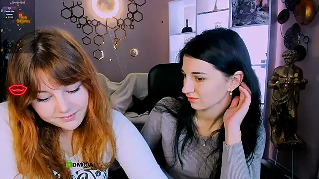 lola sun12 online show from 11-26-25, 09:15