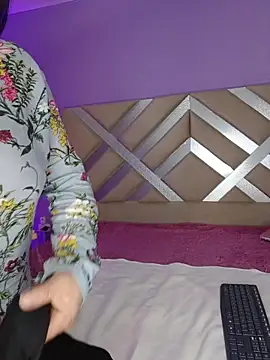 Alana steel 1 online show from 11-12-25, 12:09