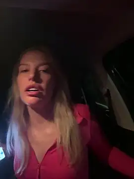 Chloemillerrxx online show from 09-18-25, 09:18