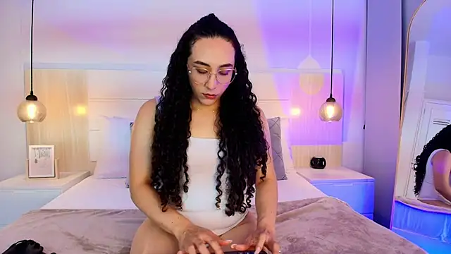 alehia cute online show from 11-24-25, 09:59